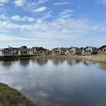 Ivy - Part Of The The Bay Village With Pool, Gym And Direct Access, Pub, Restaurant, Tennis And Meadows Walks Filey