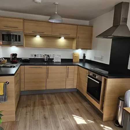 Ivy - Part Of The The Bay Village With Pool, Gym And Direct Access, Pub, Restaurant, Tennis And Meadows Walks Filey