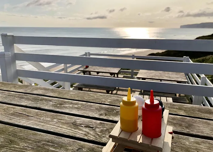 Ivy - Part Of The The Bay Village With Pool, Gym And Direct Access, Pub, Restaurant, Tennis And Meadows Walks *