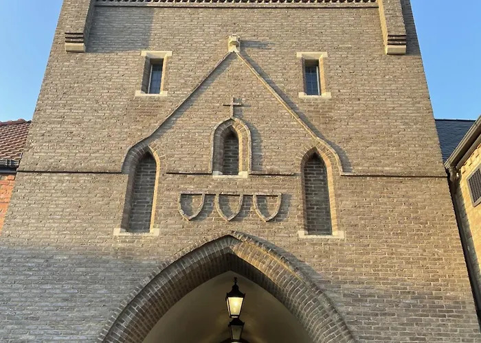 Ivy - Part Of The The Bay Village With Pool, Gym And Direct Access, Pub, Restaurant, Tennis And Meadows Walks * Filey